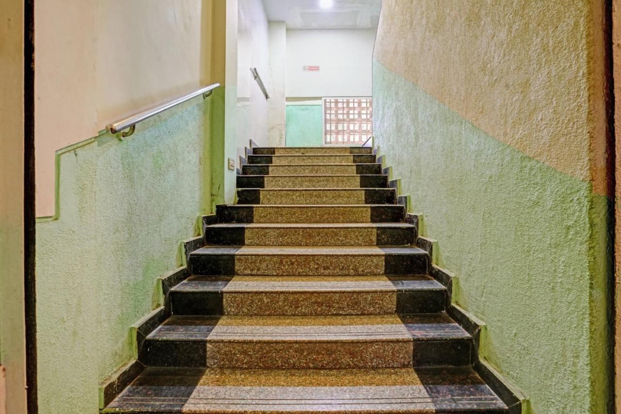 Pop 81030D Hotel Crystal Park Jogeshwari Mumbai Luaran gambar